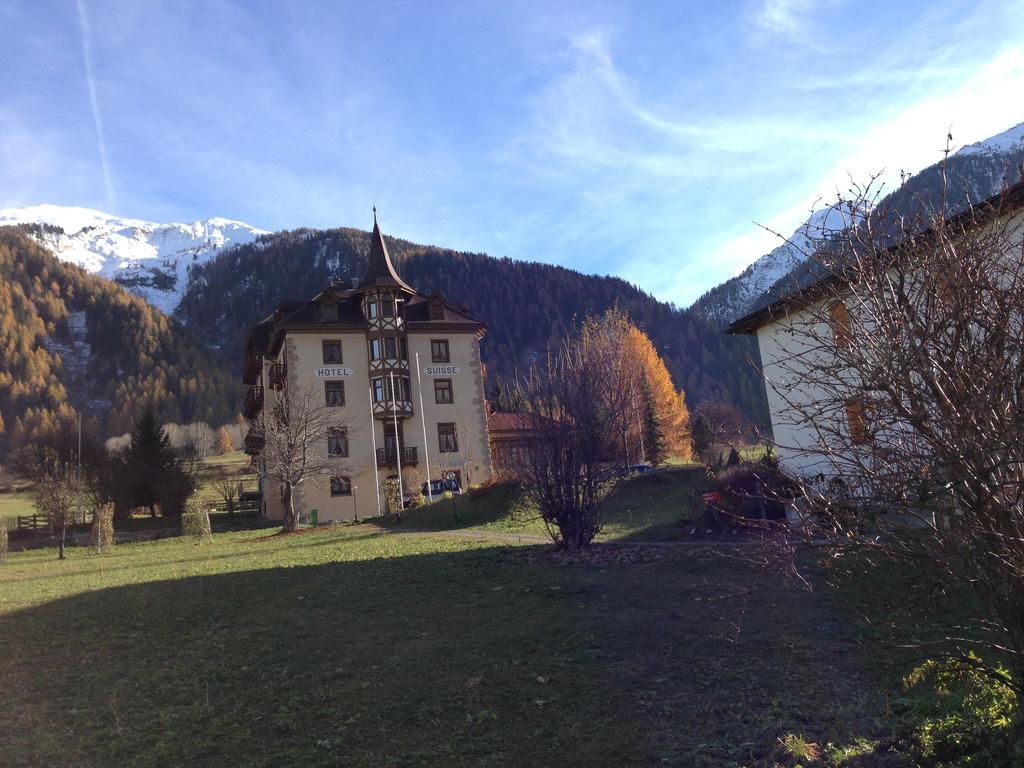 Hotel Schweizerhof Sta Maria Santa Maria Val Muestair Exterior photo